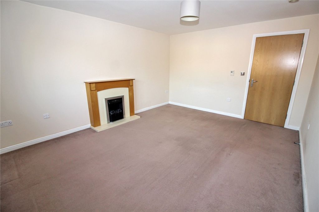 Property photo 2 of 9 Picture No. 08