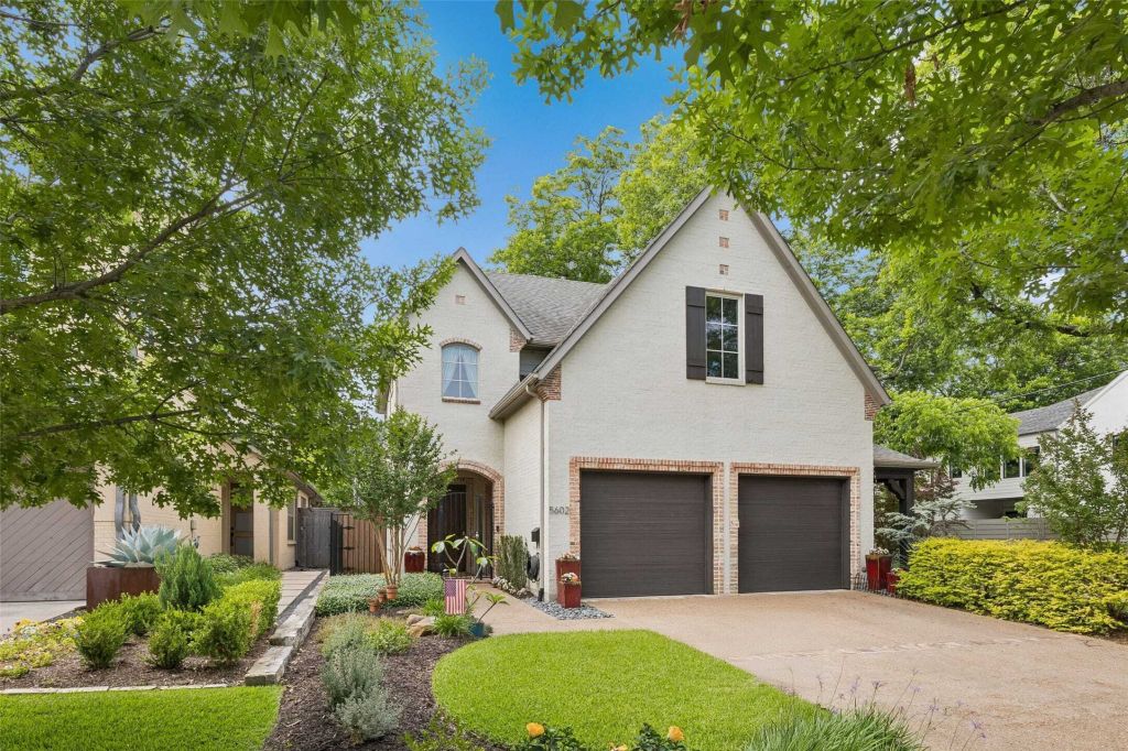 Property photo 1 of 27