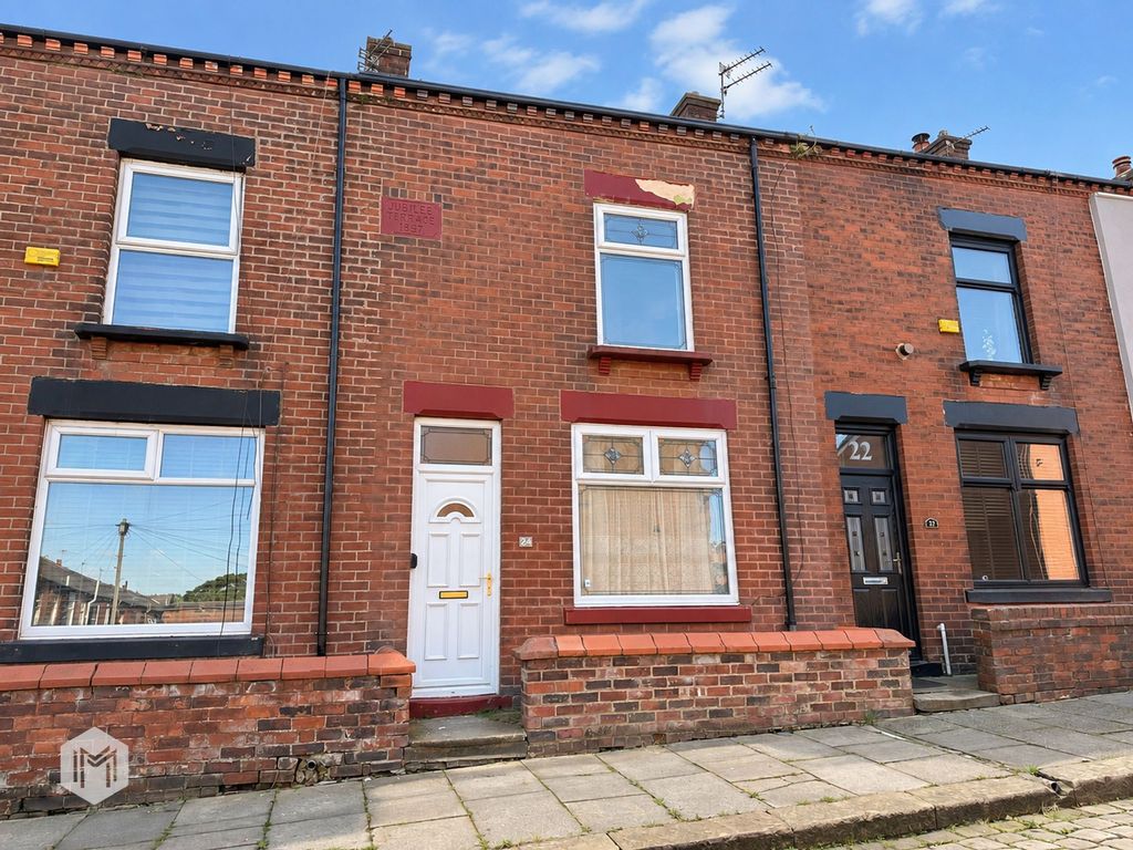 Property photo 1 of 17