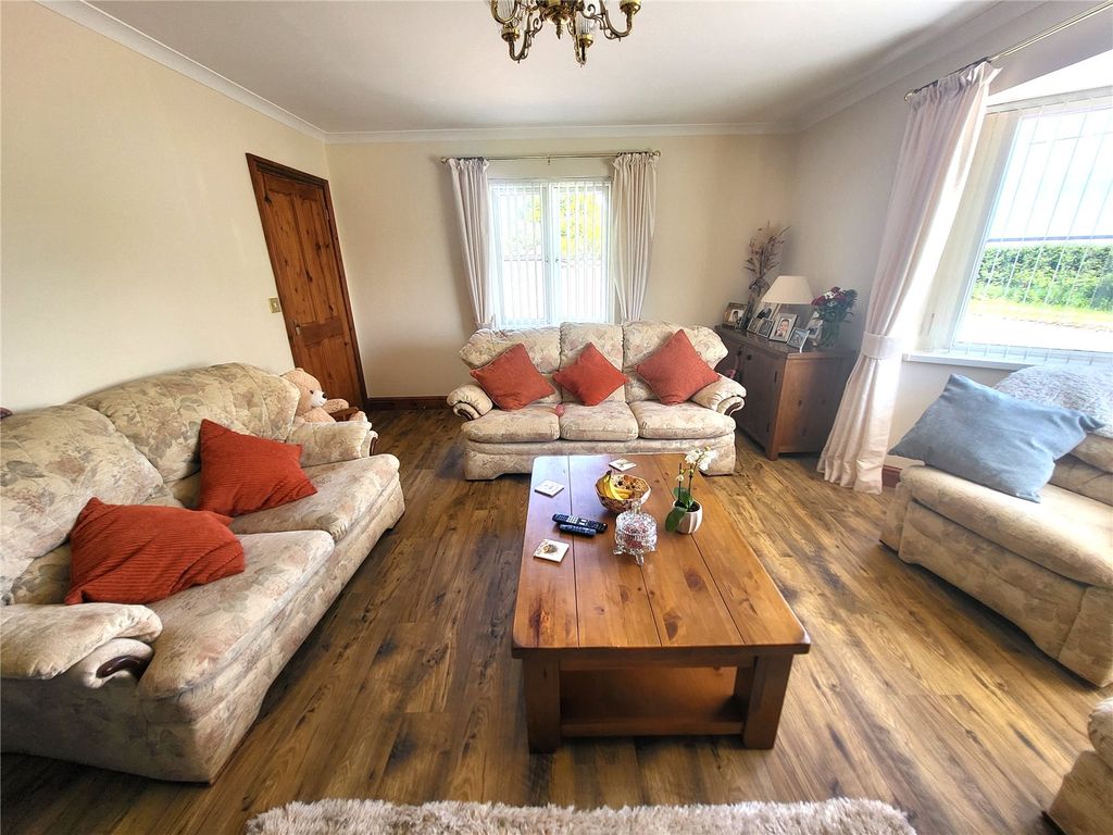 Property photo 3 of 19 Picture No. 45