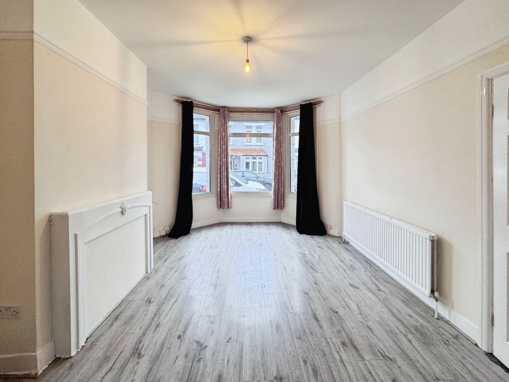 Property photo 2 of 13 Living Room