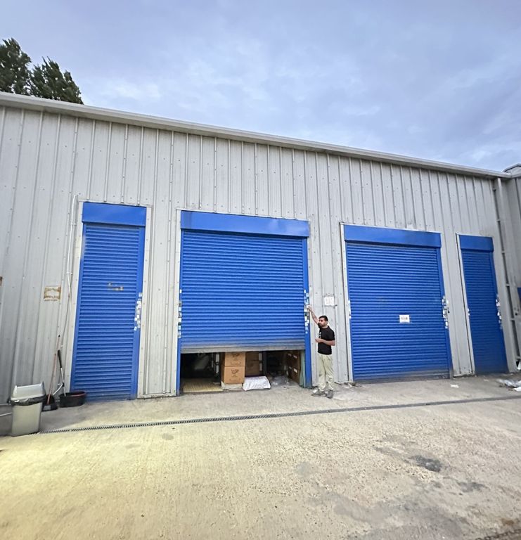 Property photo 1 of 4 Prime Southall Warehouse To Rent Â€“ Two Floors, 4,800 Sq Ft Total