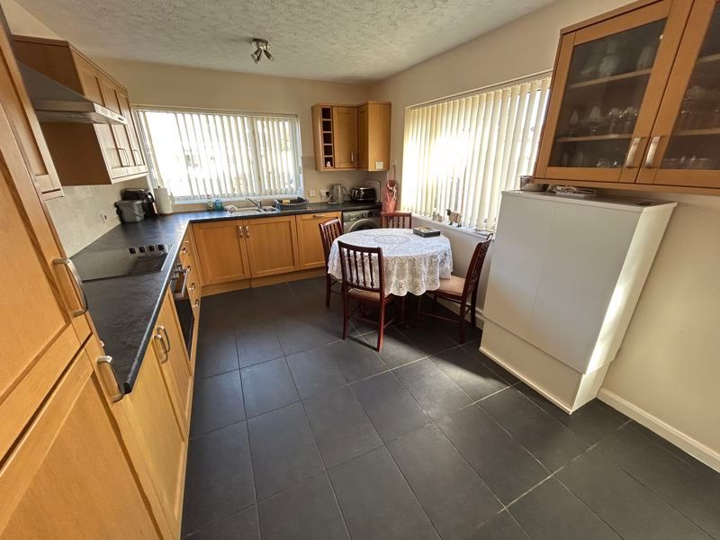 Additional image 8 of 2 bed flat for saleTrinity Crescent, West Shore, Llandudno LL30