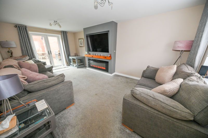 Property photo 2 of 15 Photo 8