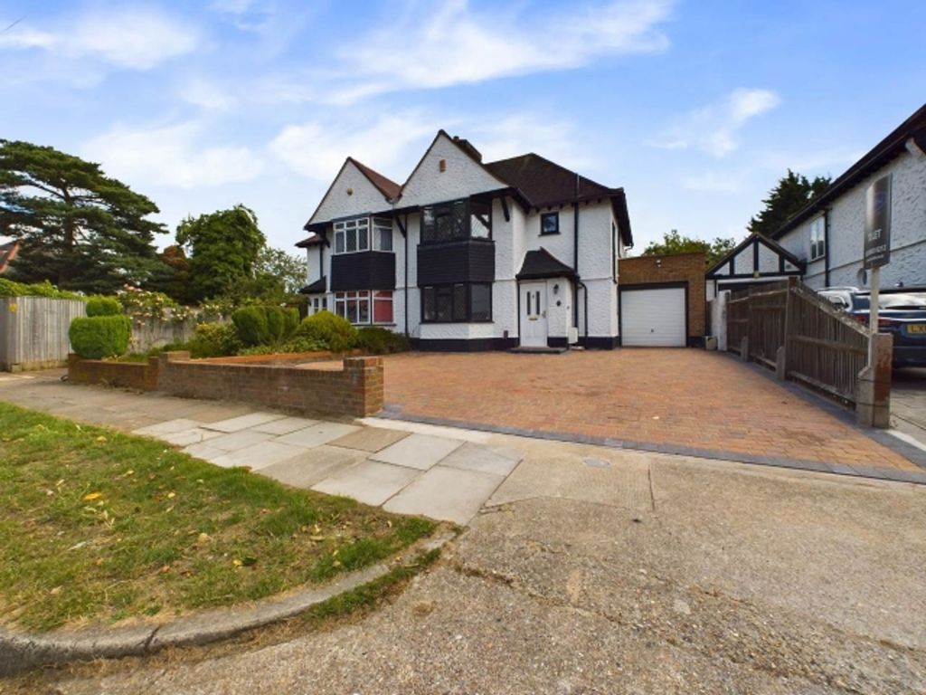 Property photo 1 of 24 External