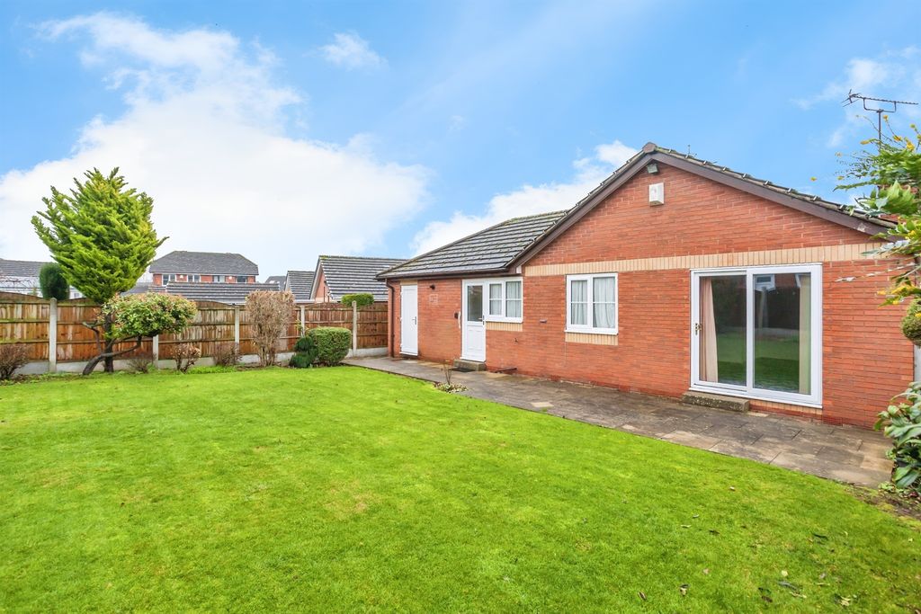 Property photo 3 of 15