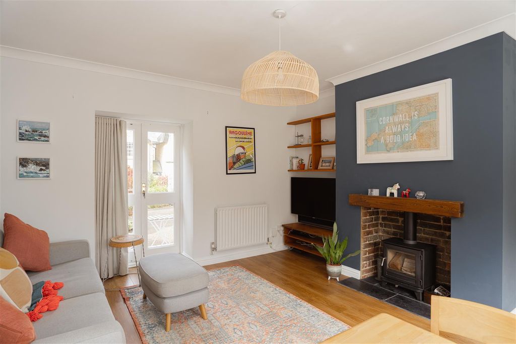 Property photo 2 of 19 8.Jpg