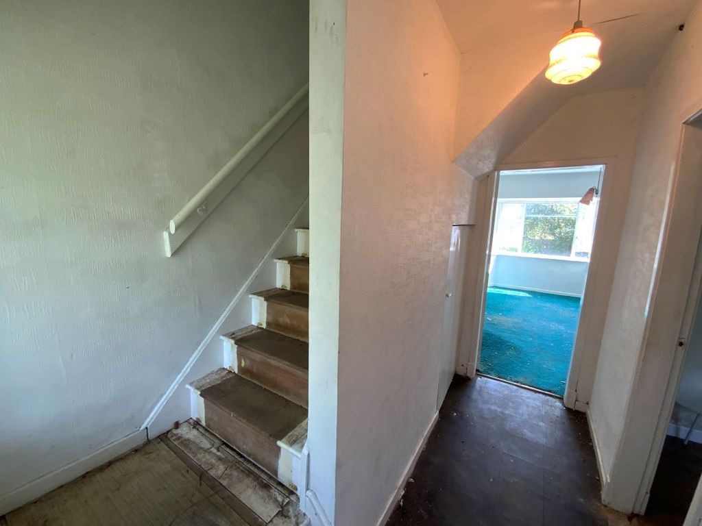 Property photo 3 of 21