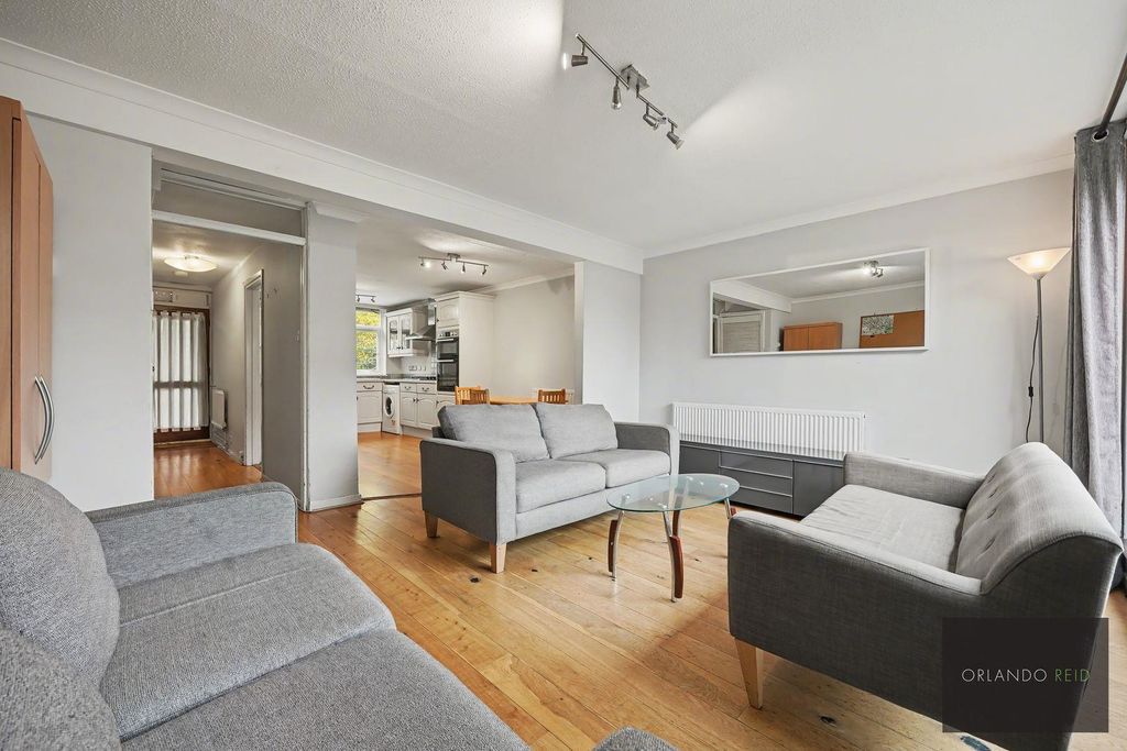 Property photo 1 of 12 Tdubkgsa.Jpeg