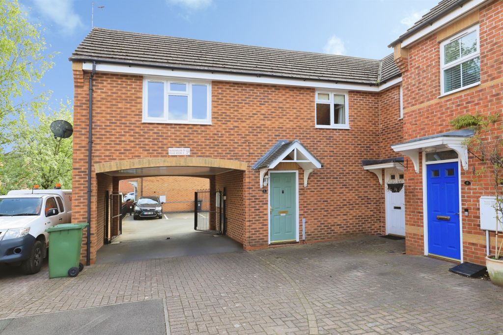 Property photo 1 of 16