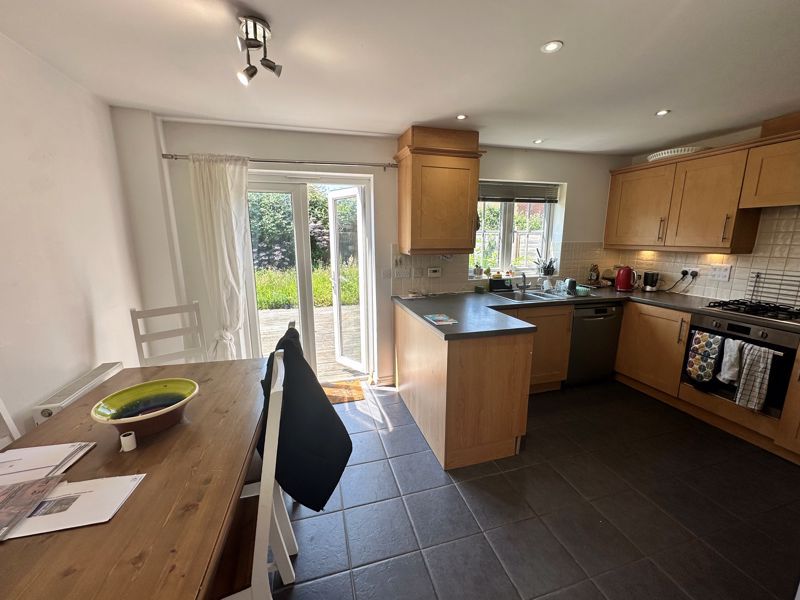 Property photo 2 of 13 Photo 1