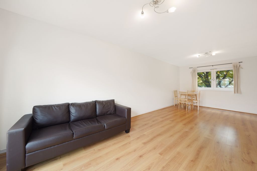 Property photo 2 of 15 Photo 26