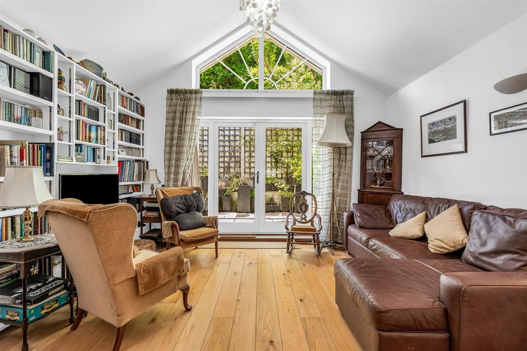 Property photo 2 of 22 Internal-11.Jpg