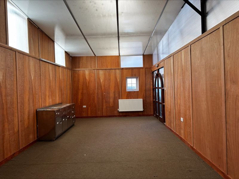 Property photo 3 of 6 Photo 2
