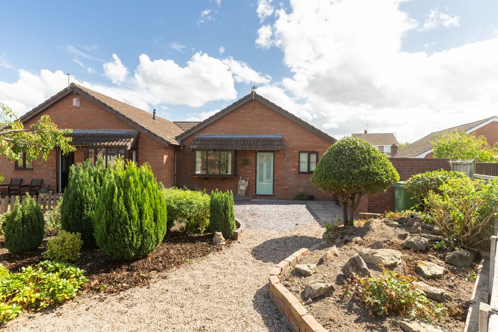 Property photo 1 of 13 B0031685-2