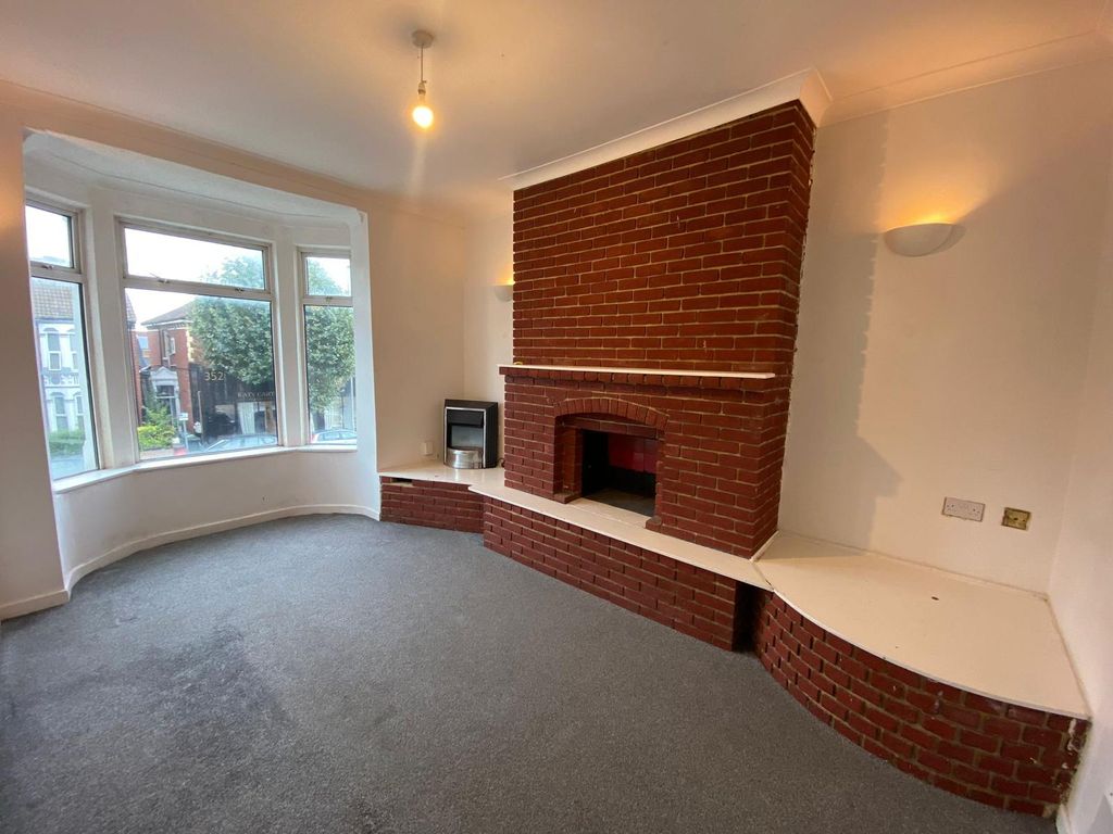 Property photo 2 of 7 Exterior