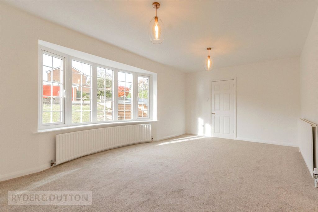 Property photo 3 of 30 Picture No. 05