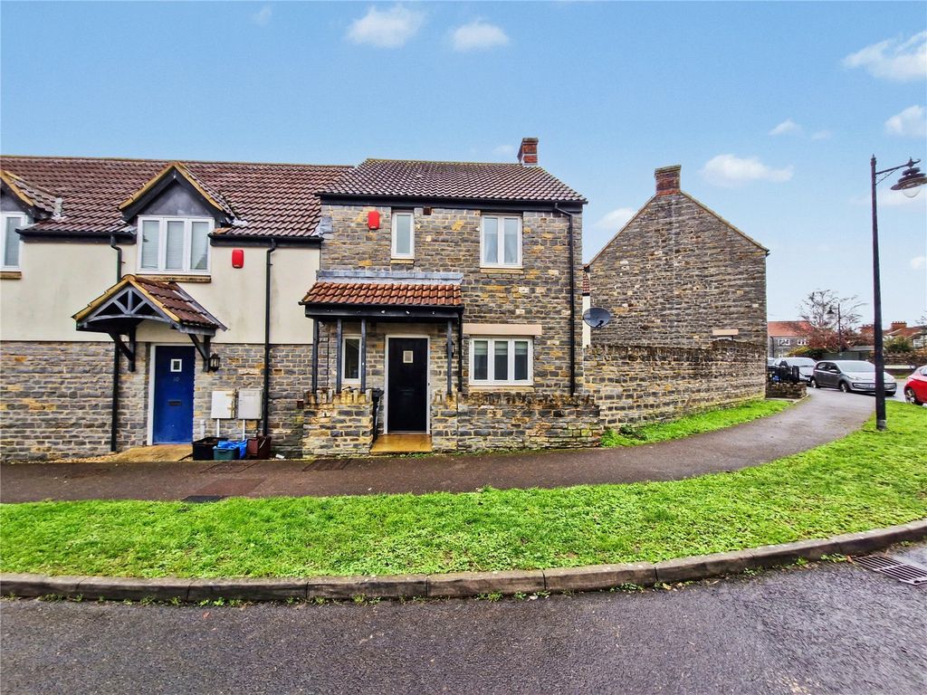 Property photo 1 of 12 Front