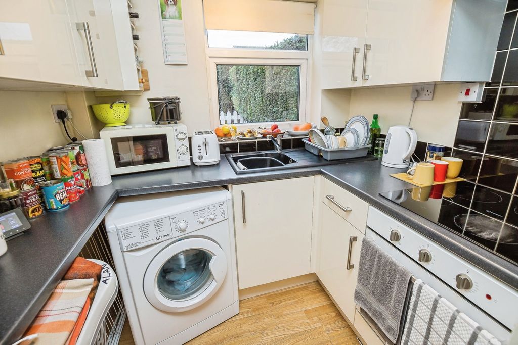 Property photo 3 of 12 Pbox-Img.Jpg