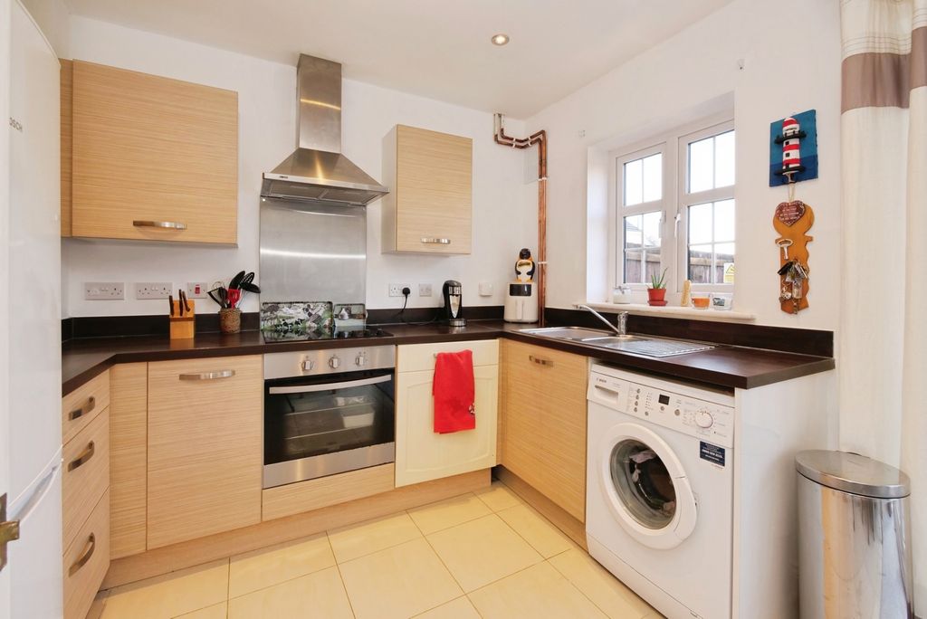 Property photo 3 of 15 Pbox-Img.Jpg