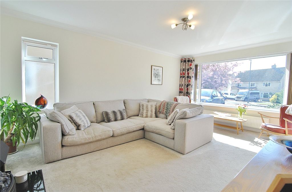 Property photo 3 of 21 Picture No. 07