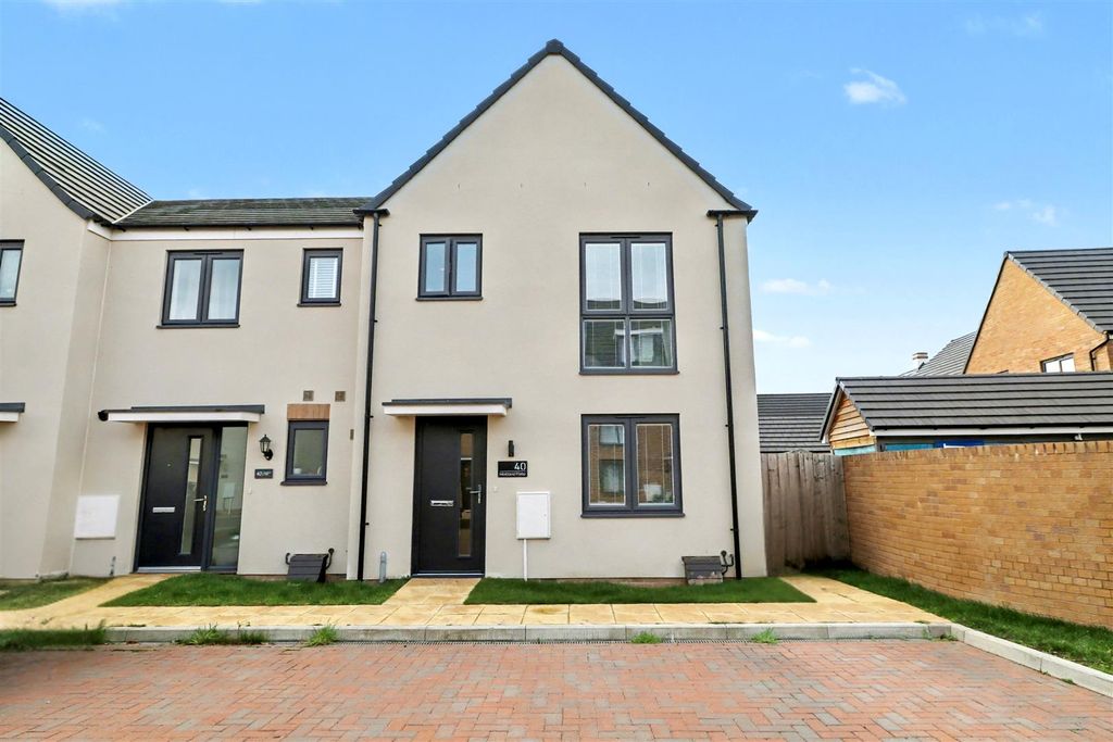 Property photo 1 of 13 Front.Jpg