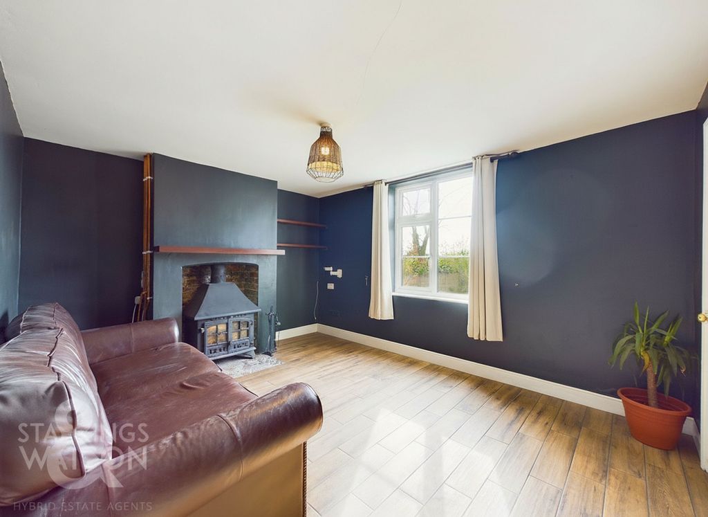 Property photo 3 of 20