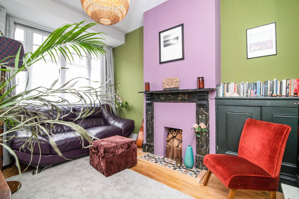 Property photo 3 of 15