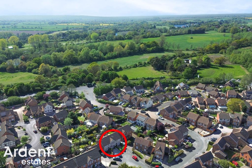 Property photo 2 of 22