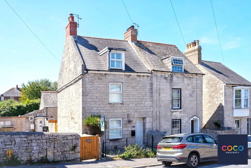 Property photo 1 of 13 4773821