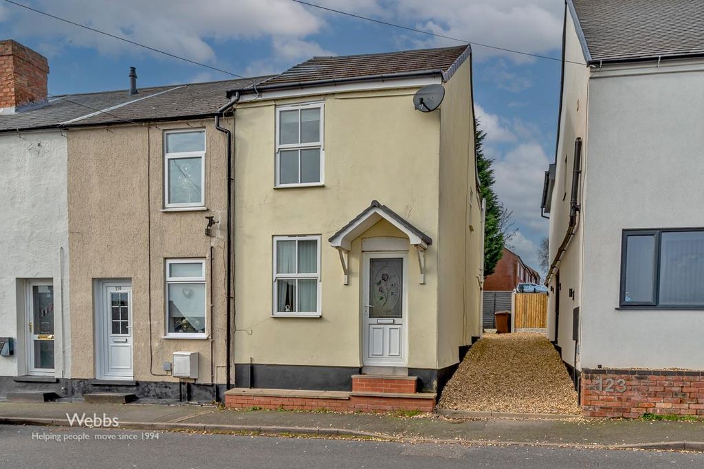 Property photo 1 of 20 Â© Webbs Estate Agents Â© (97 Of 128).Jpg