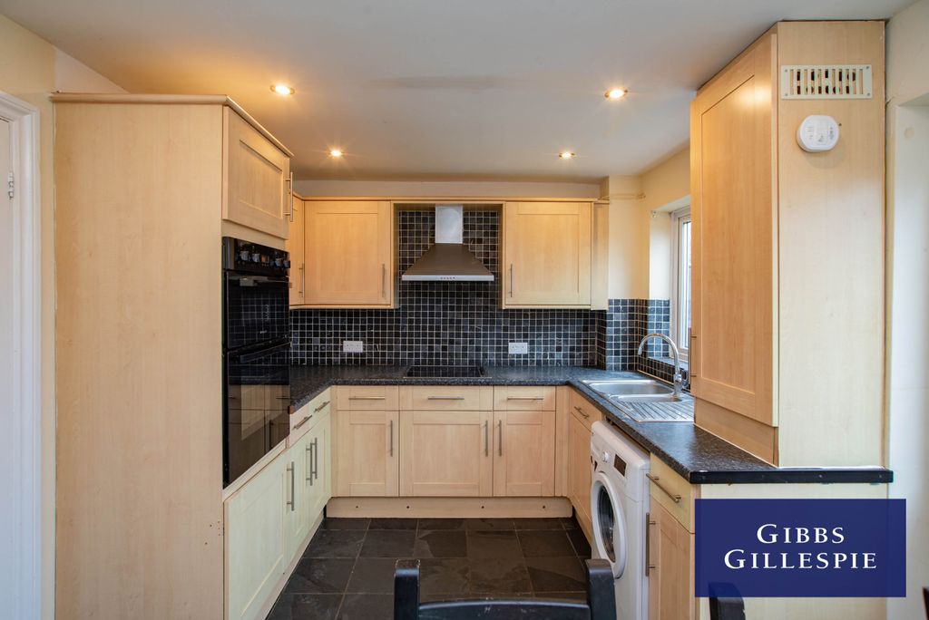 Property photo 2 of 12 2