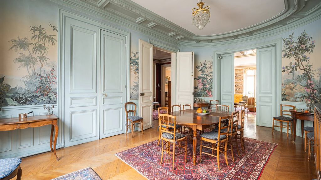 Property photo 3 of 33