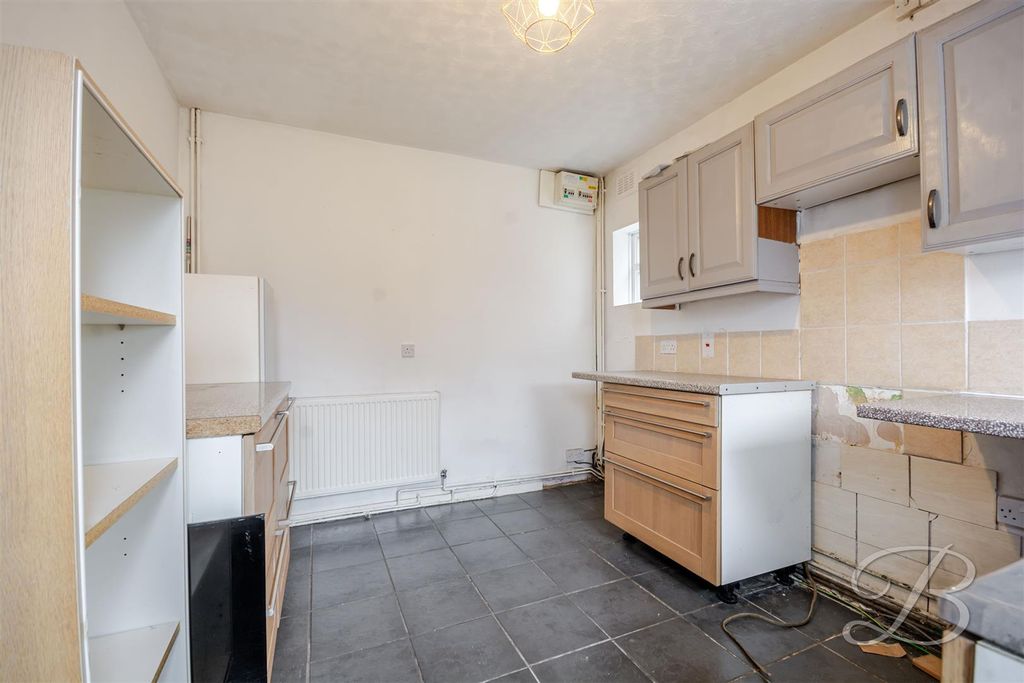 Property photo 3 of 29 Ccltd-10.Jpg