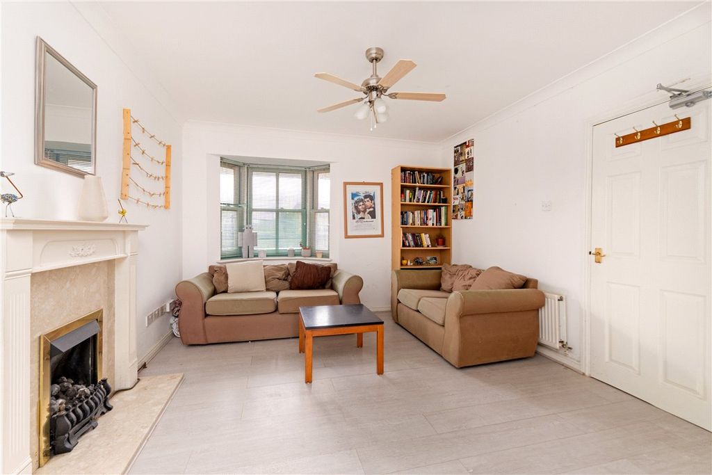 Property photo 2 of 12 Picture No. 04