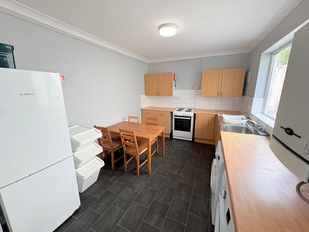 Property photo 3 of 9 Img_0867