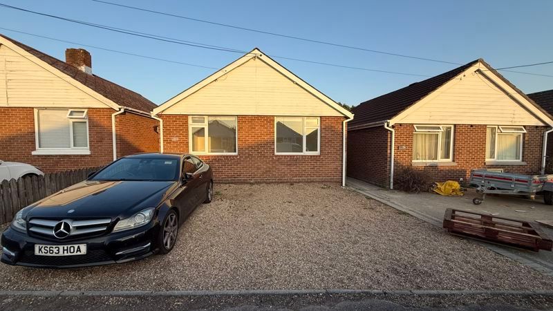 Property photo 1 of 7 Front External