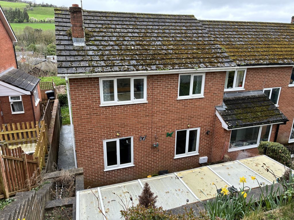 Property photo 2 of 12 Rear