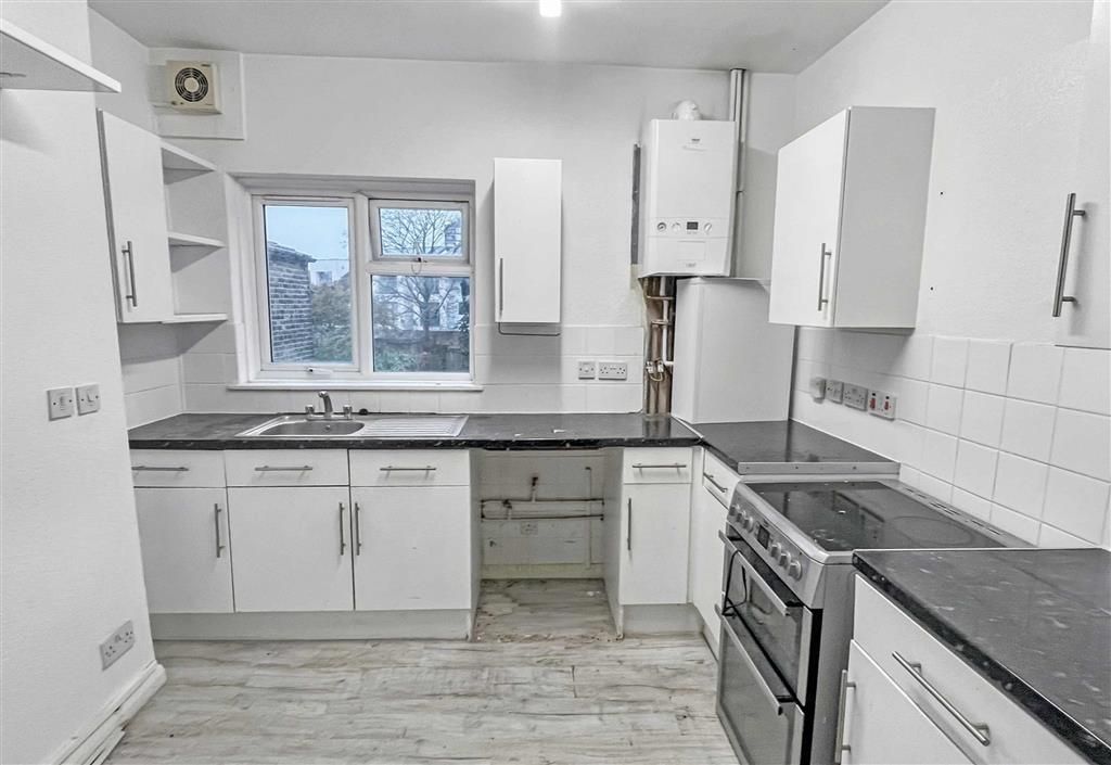 Property photo 3 of 5