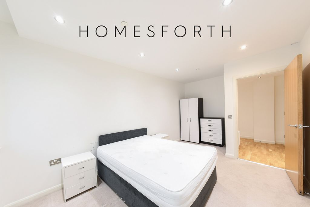 Property photo 2 of 14 Photo 8