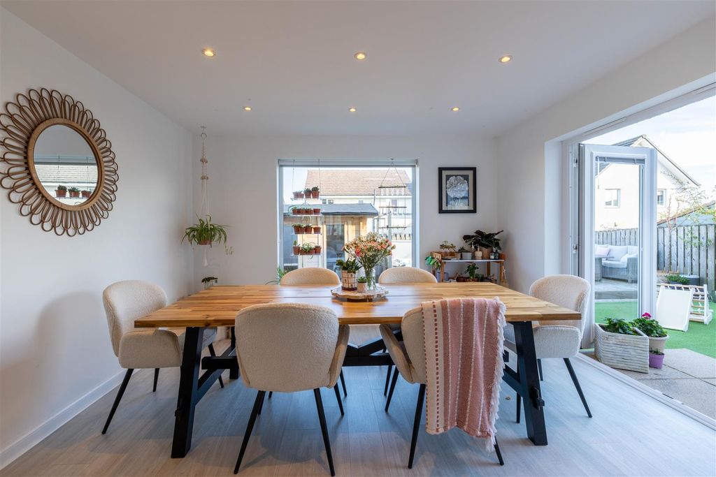 Property photo 3 of 46 29 Benton Road, Auchterarder-96.Jpg