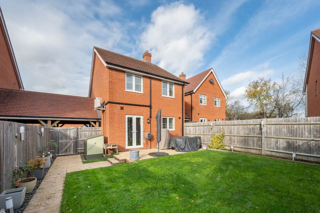 Property photo 2 of 19