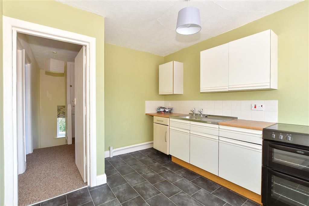 Property photo 3 of 12 Kitchen
