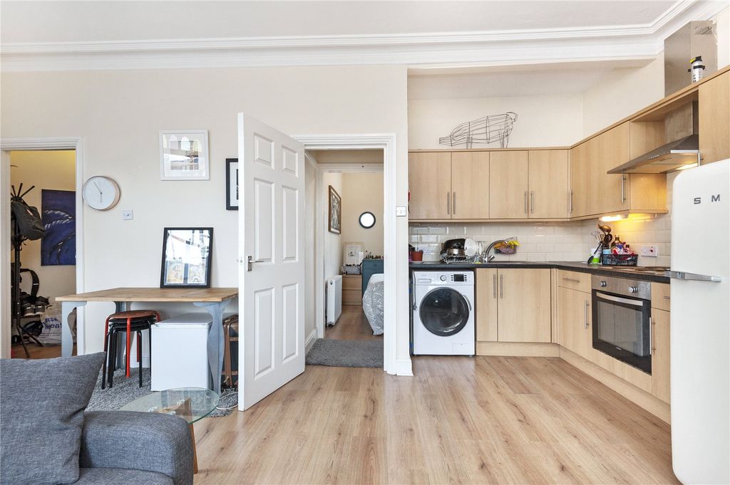 Property photo 2 of 11 Picture No. 02