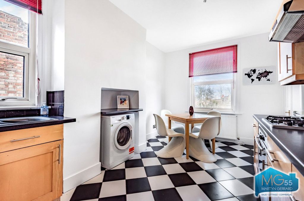 Property photo 1 of 11 Picture No. 27