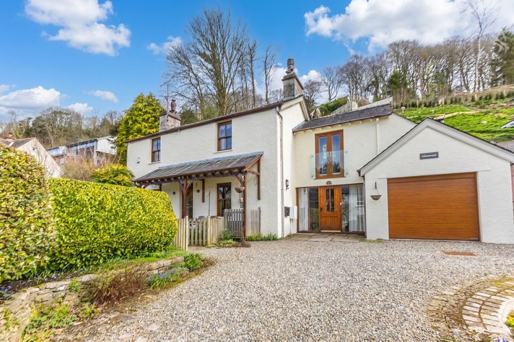 Property photo 1 of 49