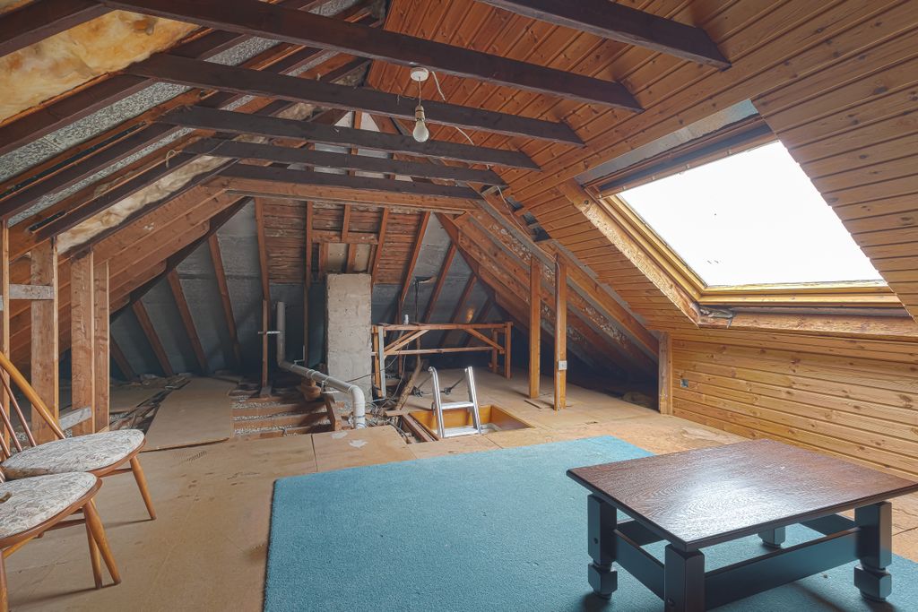Additional image 18 of 3 bed detached bungalow for sale34 Campbell Park Crescent, Edinburgh EH13