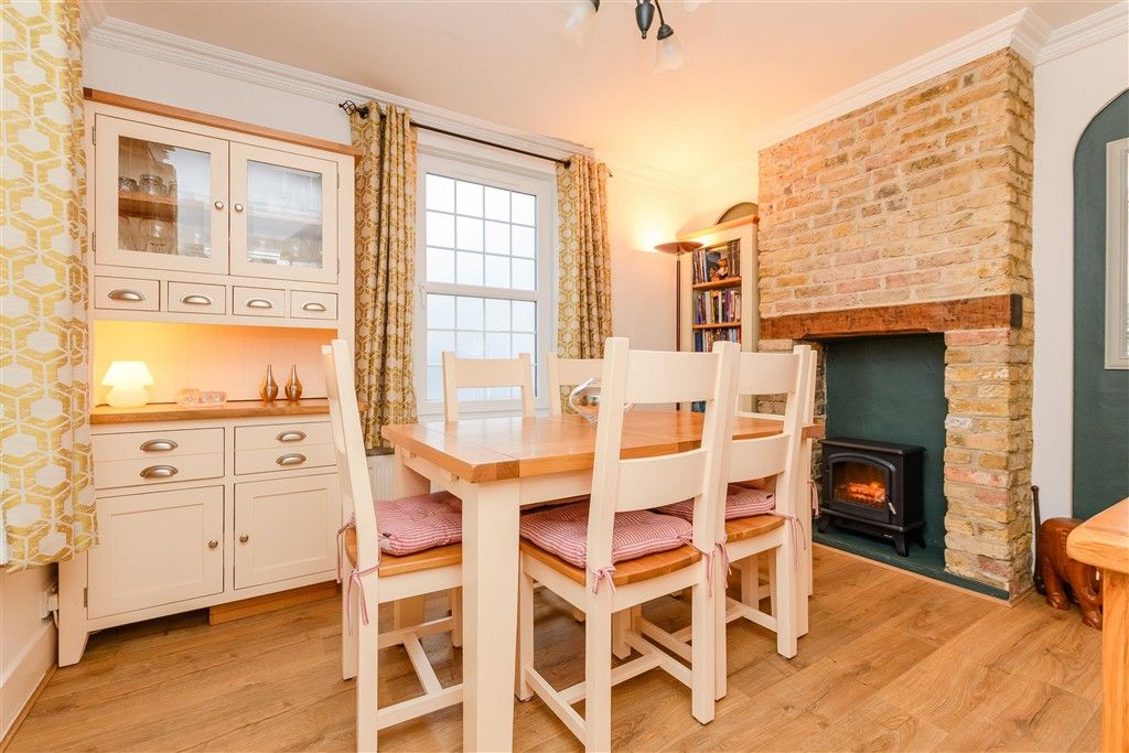 Property photo 3 of 14 Dining Room