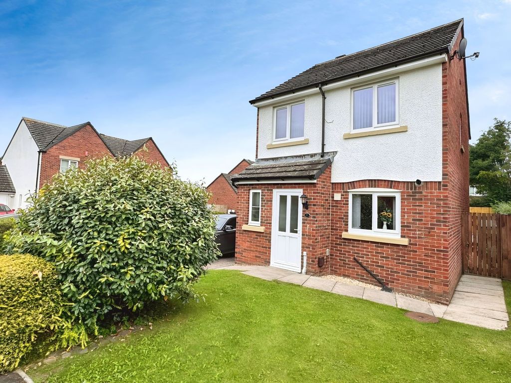 Property photo 1 of 11