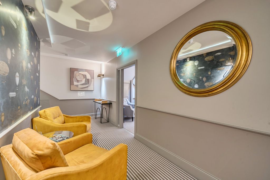 Property photo 3 of 17 Picture No. 04